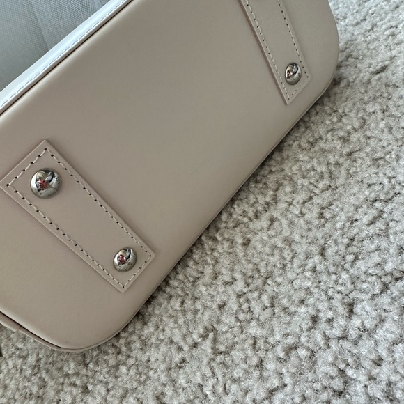 Louis Vuitton Alma BB Quartz epi - Picture 10 of 13